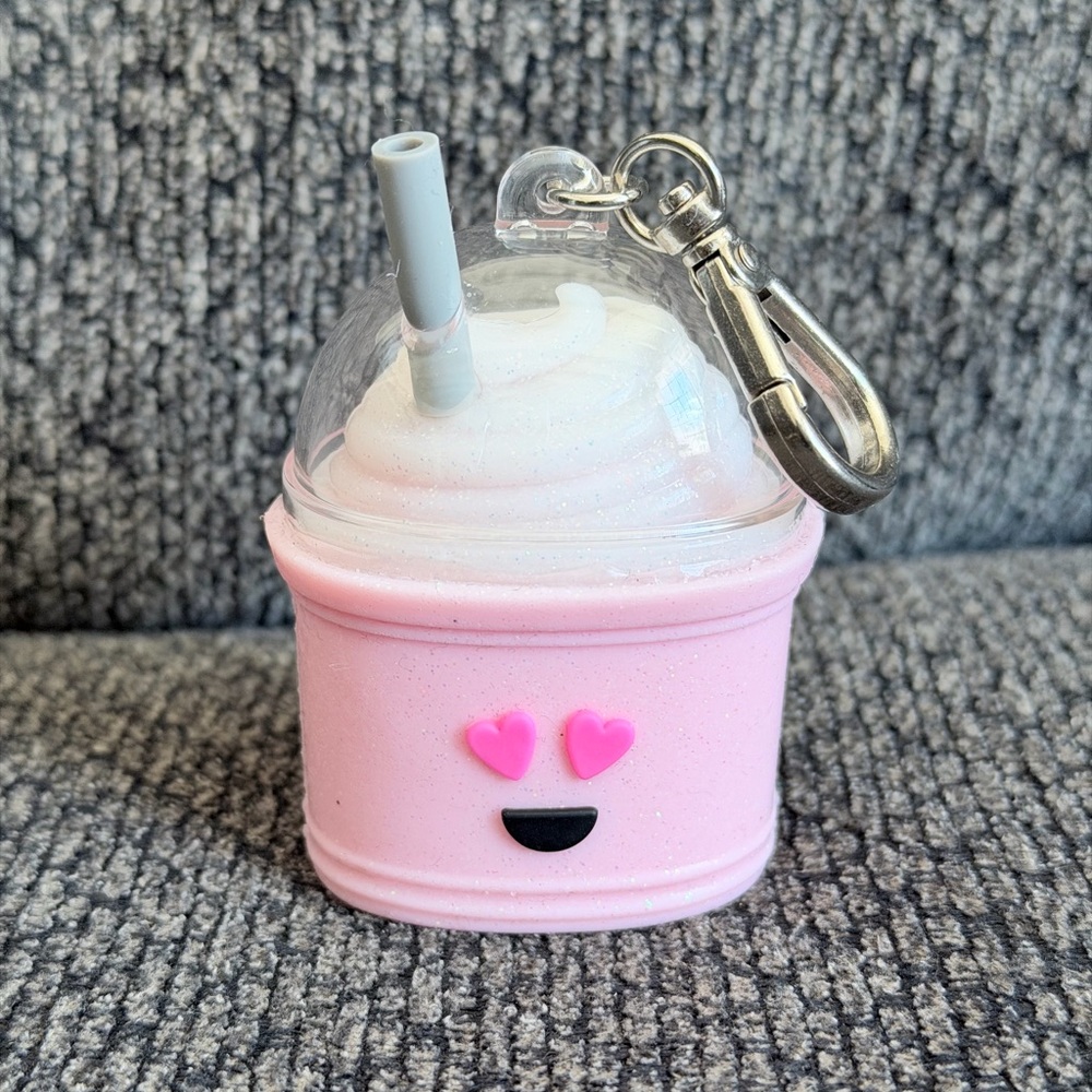 NWOT Bath and body works pink Milkshake pocketbac holder